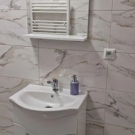 Andrea Штурово