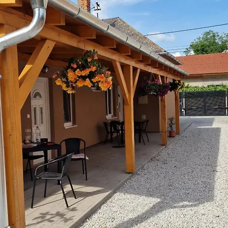 Andrea Apartamento